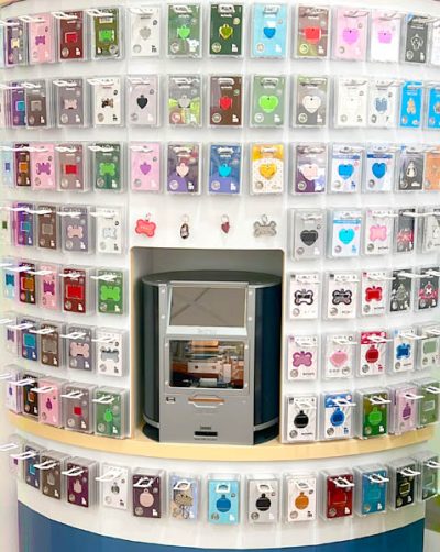 Placas personalizadas identificativas con nombre y número de teléfono