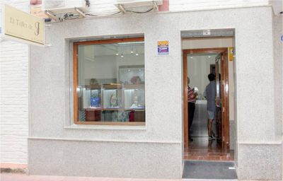 Fachada El Taller de JC